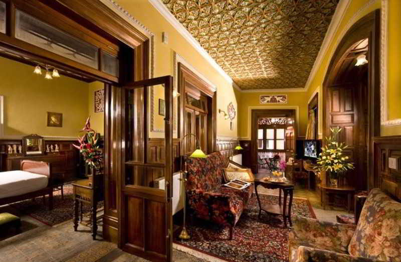 Welcomheritage Fernhills Royal Palace Ооти Екстериор снимка