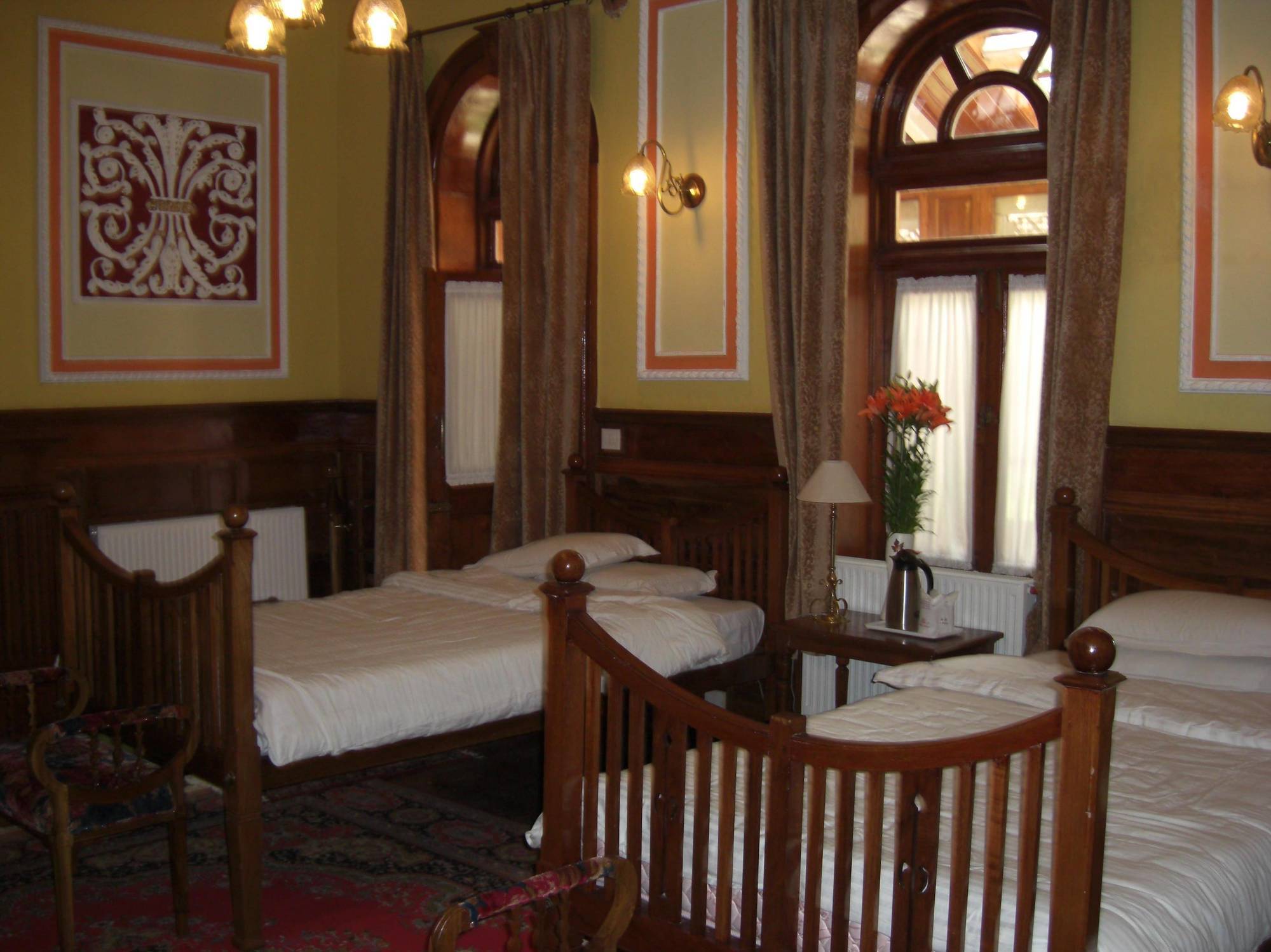 Welcomheritage Fernhills Royal Palace Ооти Екстериор снимка